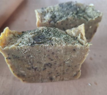 Rustic lemongrass, mint from the garden scented - Natural plant-based powder